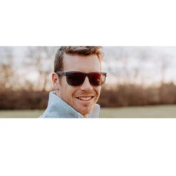 Tifosi Optics Swank XL 23 Tifosi Optics Swank XL -Cheap Golf Shop TifosiSwankXL Liftstyle3